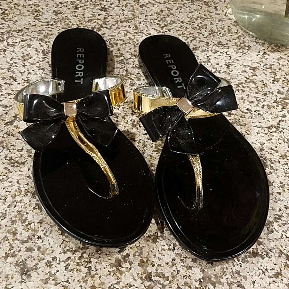 Bow tie sandals